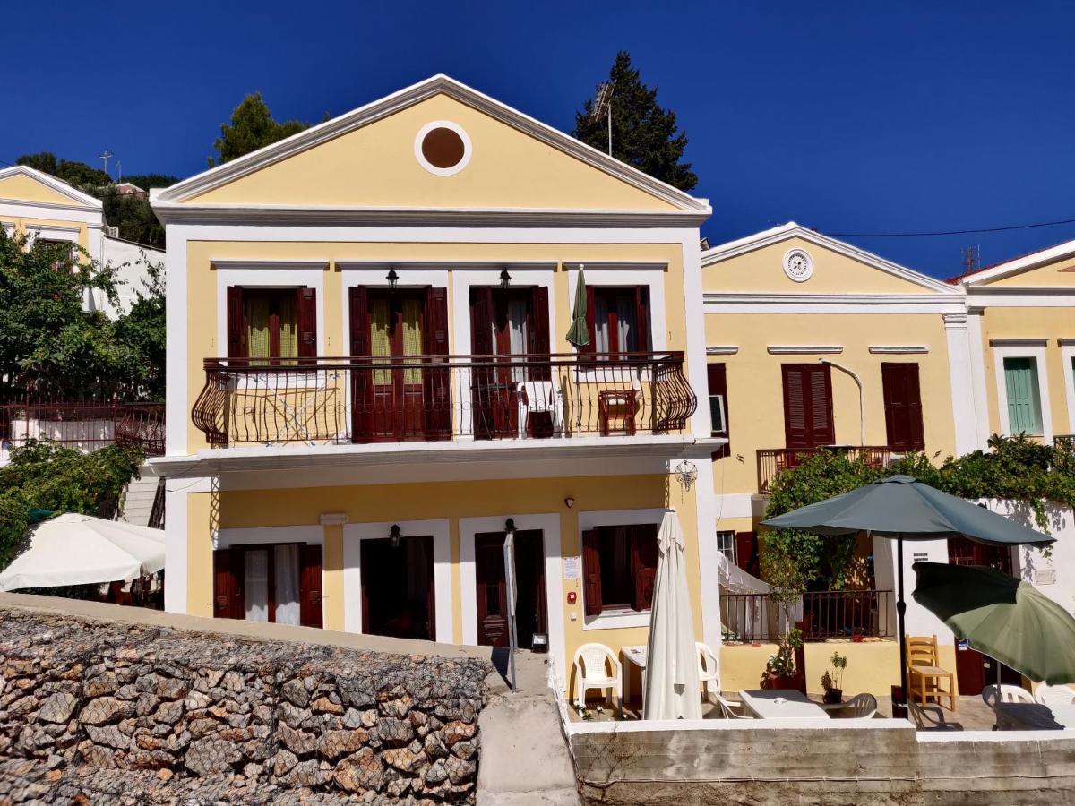 Nikos And Eva Studios Сими Экстерьер фото