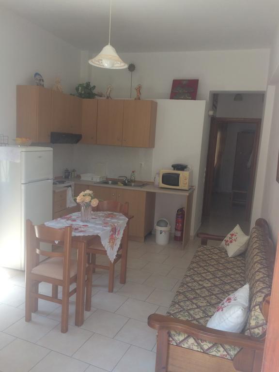 Nikos And Eva Studios Сими Экстерьер фото